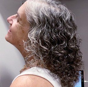 Meet your Posher, Joy